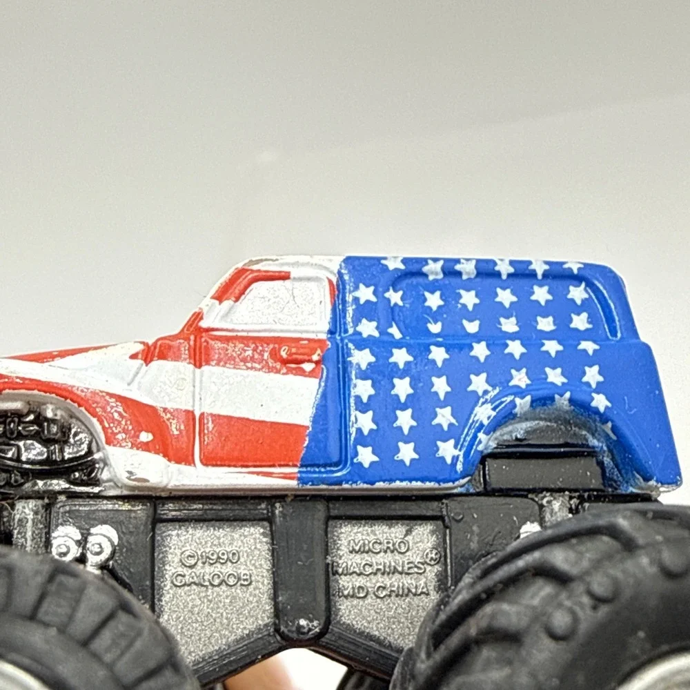 Vintage‎ Micro Machines Tuff Trax Monster Truck Stars and Stripes Rare EUC
